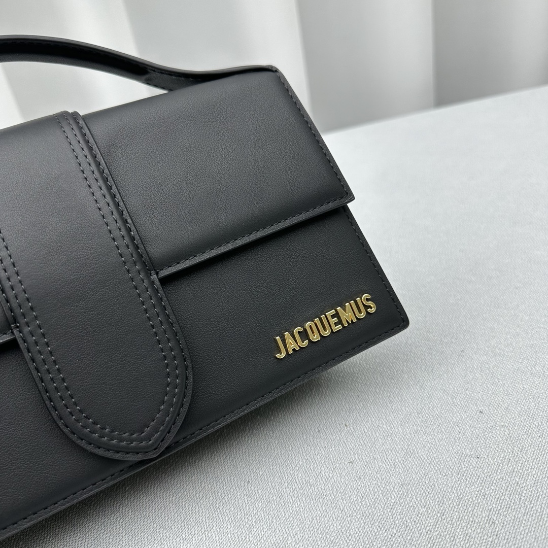 Jacquemus Satchel Bags